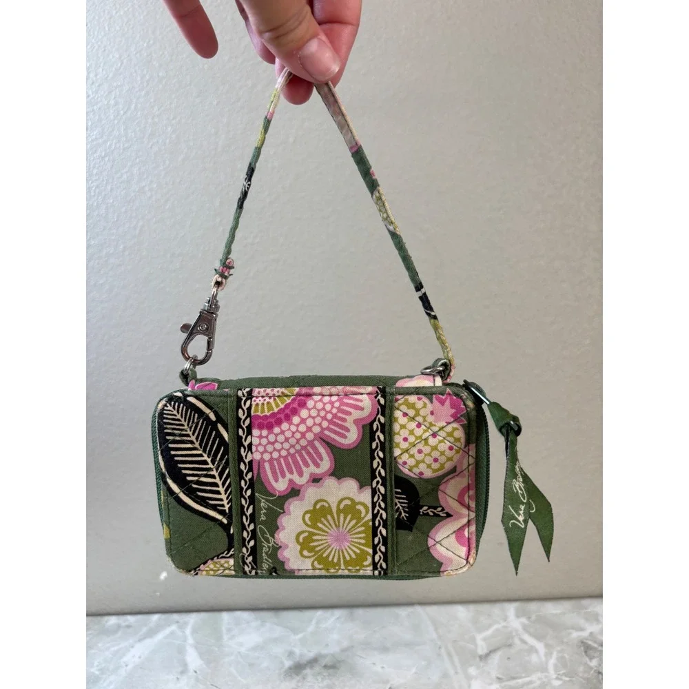 Vera Bradley All In One Crossbody Wallet Wristlet Green Pink Floral Quilted - Picture 8 of 8